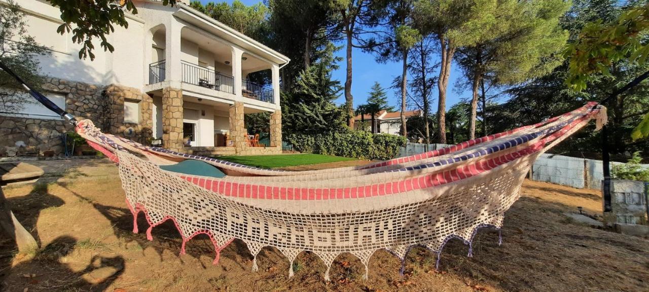 Entre Pinos Y Medusas Apartment Pedrezuela Екстериор снимка